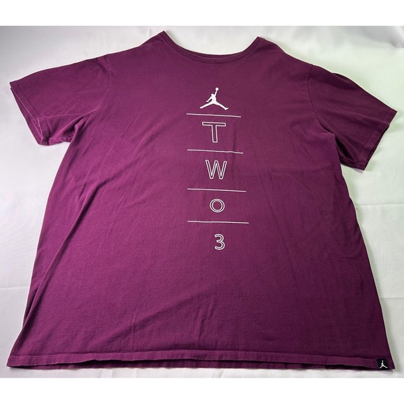 Jordan T-Shirt XXL Purple Maroon TWO 3 23 Jumpman Graphic Quality Inspired Tee - Picture 2 of 9